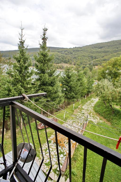 Yeti Guest House Mavrovo Exterior foto