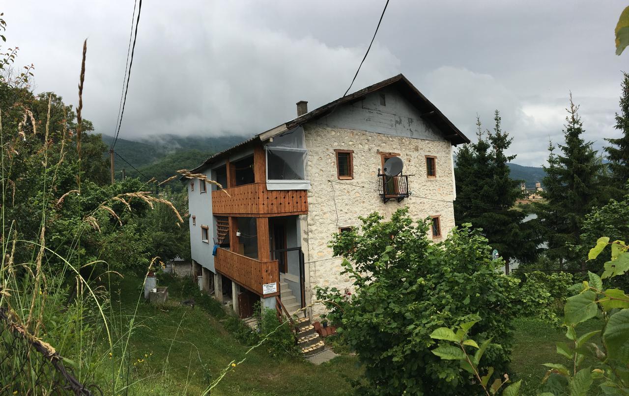 Yeti Guest House Mavrovo Exterior foto