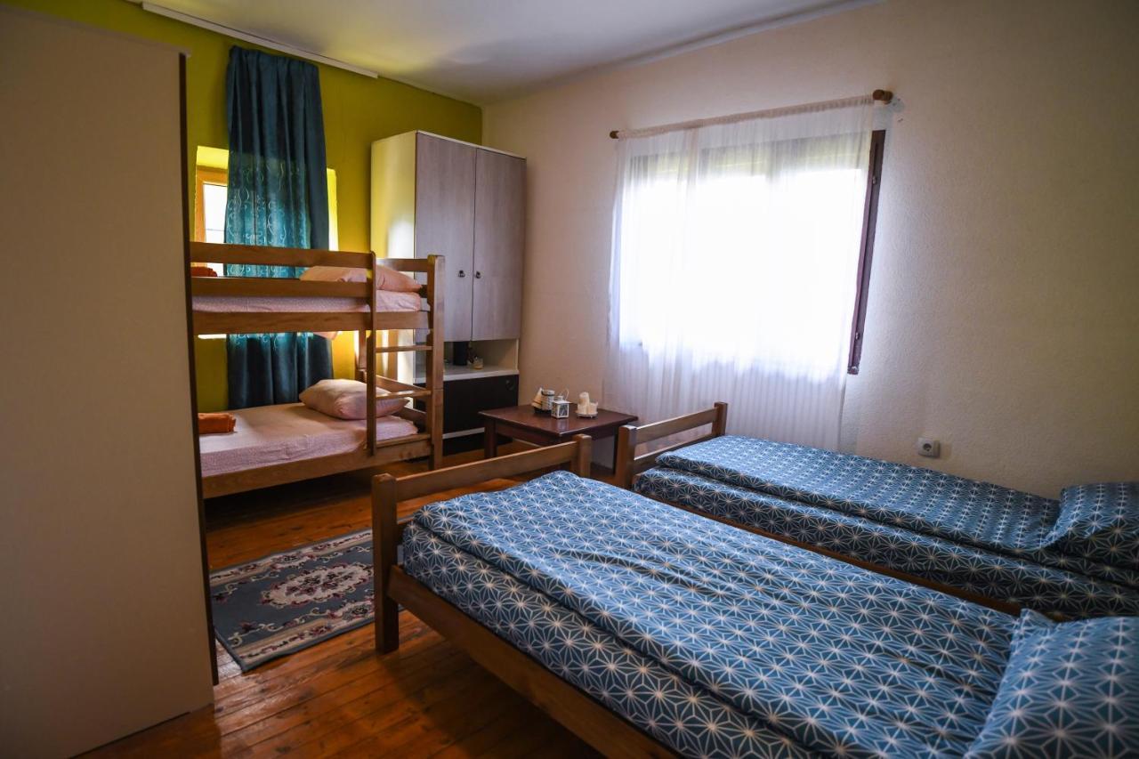 Yeti Guest House Mavrovo Exterior foto